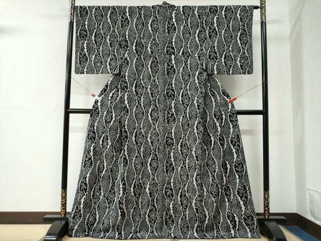 平和屋着物●上質な小紋　総絞り　立涌草花文　黒地　ロング丈　正絹　逸品　CABC7055yc