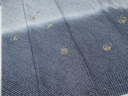 平和屋着物●訪問着　総絞り　総刺繍　雪輪草花文　暈し染め　金彩　正絹　逸品　未使用　CABC7061yc