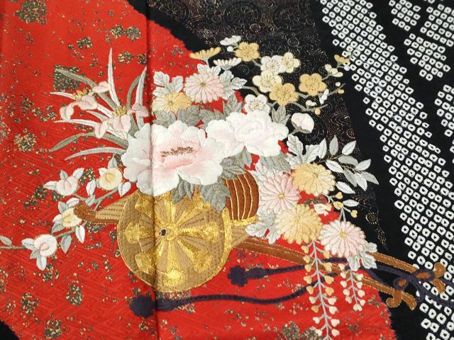 平和屋着物●豪華振袖　駒刺繍　絞り　花車文　黒地　金彩　正絹　逸品　CABC7066yc