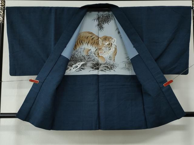 平和屋着物●男性　紬　アンサンブル　色無地　濃紺地　羽裏：虎　正絹　逸品　CABC7093yc