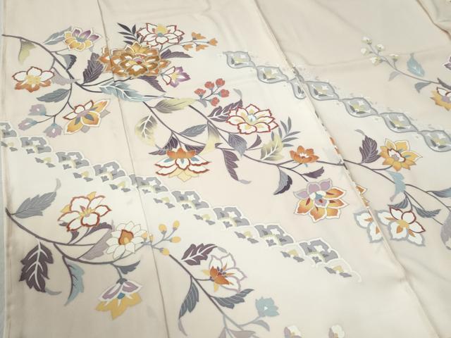 平和屋着物●訪問着　駒刺繍　更紗枝花文　暈し染め　金彩　仮絵羽　正絹　逸品　未使用　CABC7112yc