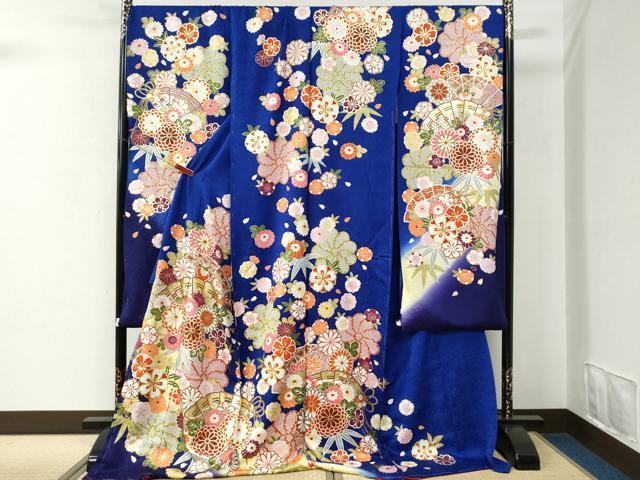 平和屋着物●豪華振袖　駒刺繍　檜扇花文　金彩　仮絵羽　逸品　未使用　CABC7129yc