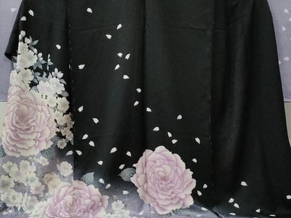 平和屋着物●豪華振袖　薔薇　暈し染め　黒地　金彩　仮絵羽　逸品　未使用　CABC7131yc