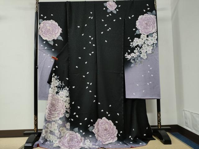 平和屋着物●豪華振袖　薔薇　暈し染め　黒地　金彩　仮絵羽　逸品　未使用　CABC7131yc