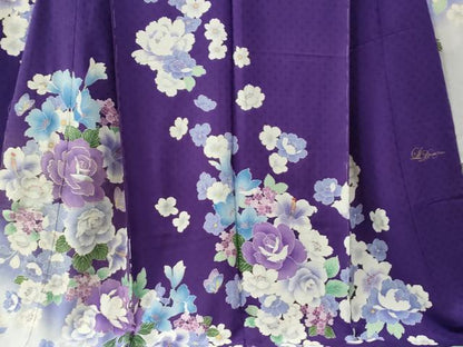 平和屋着物●豪華振袖　薔薇　牡丹花蝶文　ラメ糸　暈し染め　金彩　仮絵羽　逸品　未使用　CABC7134yc