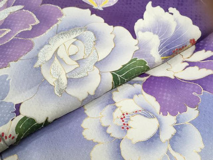 平和屋着物●豪華振袖　薔薇　牡丹花蝶文　ラメ糸　暈し染め　金彩　仮絵羽　逸品　未使用　CABC7134yc