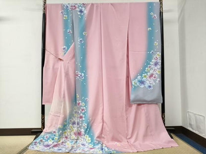 平和屋着物●豪華振袖　舞花文　暈し染め　金彩　仮絵羽　逸品　未使用　CABC7142yc