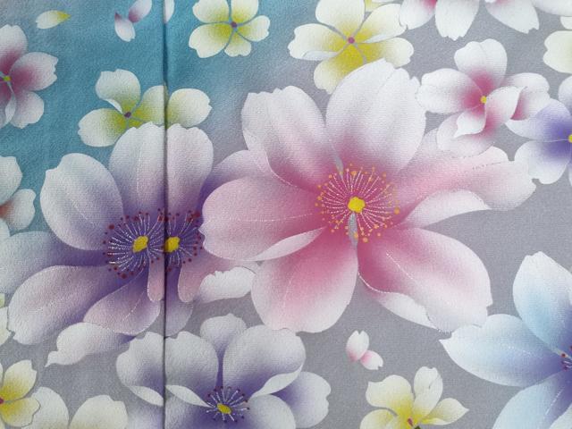 平和屋着物●豪華振袖　舞花文　暈し染め　金彩　仮絵羽　逸品　未使用　CABC7142yc