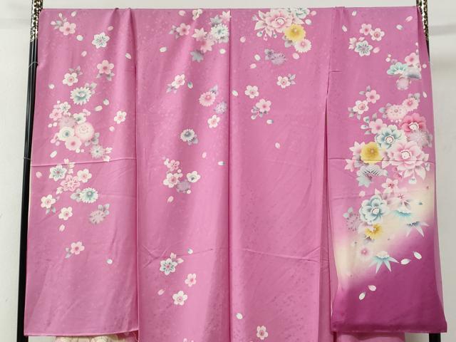 平和屋着物●豪華振袖　舞花文　ラメ糸　暈し染め　銀通し地　仮絵羽　逸品　未使用　CABC7144yc