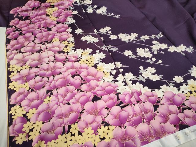 平和屋着物●ブライダルファッションデザイナー・桂由美　振袖　枝花文　銀通し地　仮絵羽　逸品　未使用　CABC7145yc