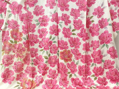 平和屋着物●豪華振袖　駒刺繍　牡丹　金彩　仮絵羽　逸品　未使用　CABC7146yc