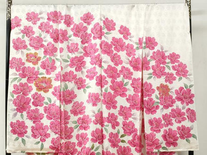 平和屋着物●豪華振袖　駒刺繍　牡丹　金彩　仮絵羽　逸品　未使用　CABC7146yc