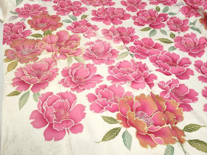 平和屋着物●豪華振袖　駒刺繍　牡丹　金彩　仮絵羽　逸品　未使用　CABC7146yc