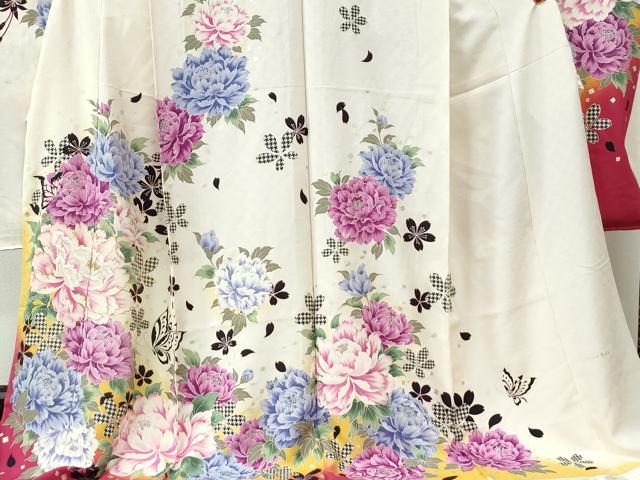 平和屋着物●豪華振袖　牡丹　蝶　ラメ糸　銀彩　仮絵羽　逸品　未使用　CABC7155yc