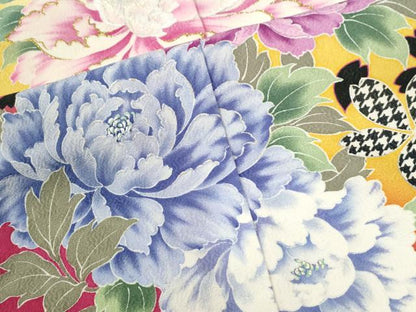 平和屋着物●豪華振袖　牡丹　蝶　ラメ糸　銀彩　仮絵羽　逸品　未使用　CABC7155yc