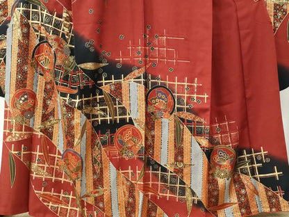 平和屋着物●豪華振袖　駒刺繍　花蝶丸文　暈し染め　黒地　金彩　正絹　逸品　CABC7175yc