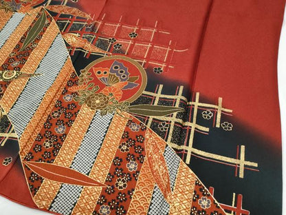 平和屋着物●豪華振袖　駒刺繍　花蝶丸文　暈し染め　黒地　金彩　正絹　逸品　CABC7175yc