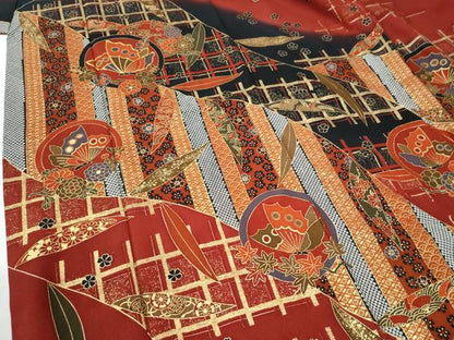 平和屋着物●豪華振袖　駒刺繍　花蝶丸文　暈し染め　黒地　金彩　正絹　逸品　CABC7175yc
