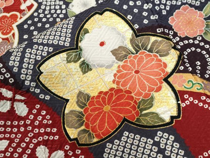 平和屋着物●豪華振袖　雪輪舞桜花車文　金彩　正絹　逸品　CABC7181yc