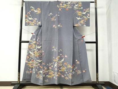 平和屋着物●訪問着　作家物　駒刺繍　飛鶴宝尽くし桐松笹文　金彩　鬼しぼ縮緬　正絹　逸品　CABC7200yc
