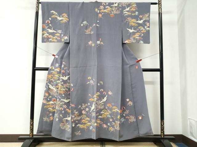 平和屋着物●訪問着　作家物　駒刺繍　飛鶴宝尽くし桐松笹文　金彩　鬼しぼ縮緬　正絹　逸品　CABC7200yc