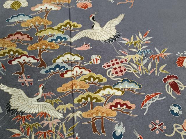 平和屋着物●訪問着　作家物　駒刺繍　飛鶴宝尽くし桐松笹文　金彩　鬼しぼ縮緬　正絹　逸品　CABC7200yc