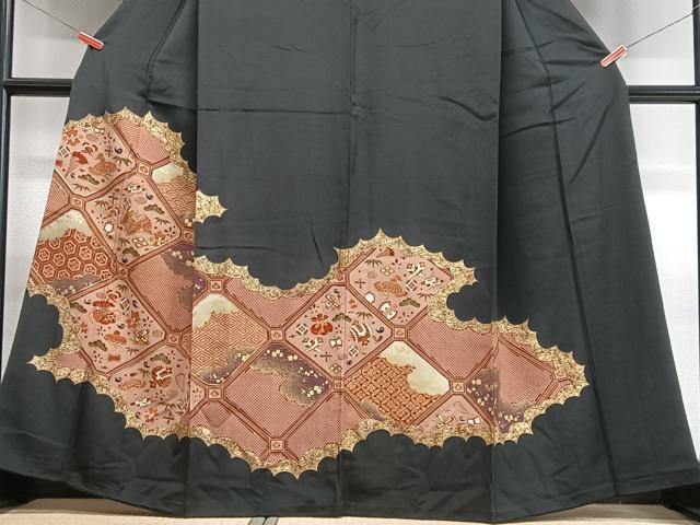 平和屋着物■豪華黒留袖　駒刺繍　宝尽くし文　金彩　正絹　逸品　CABC7211xe