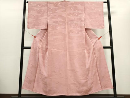 平和屋着物■上質な色無地　雲取り吉祥地紋　珊瑚色　正絹　逸品　未使用　CABC7831ou