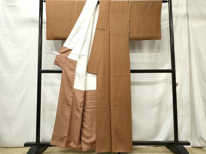 平和屋着物■上質な色無地 枇杷茶色 西武百貨店扱い 正絹 逸品 CABC7921ou