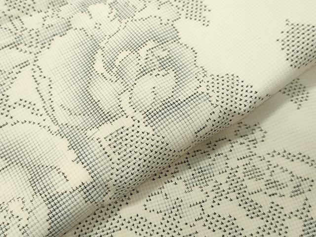 平和屋着物●本場大島紬 白大島 9マルキ 花唐草文 正絹 逸品 CABC8009gh