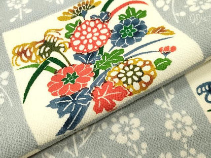 平和屋着物●上質な小紋 型染め 市松草花文 鬼しぼ縮緬 正絹 逸品 CABC8106gh