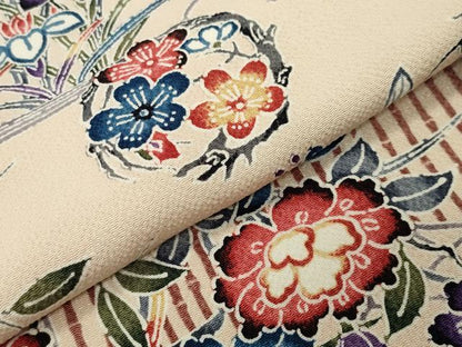 平和屋着物●上質な小紋 型染め 花蝶文 鬼しぼ縮緬 正絹 逸品 未使用 CABC8110gh