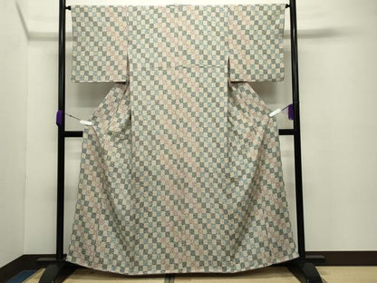 平和屋着物●上質な小紋 市松花蝶文 正絹 逸品 CABC8115gh