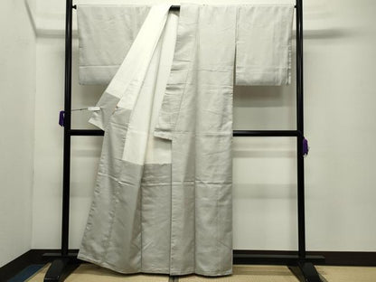 平和屋着物●上質な色無地　横段吉祥地紋　蕎麦切色　ますいわ屋扱い　正絹　逸品　CABC8213gh
