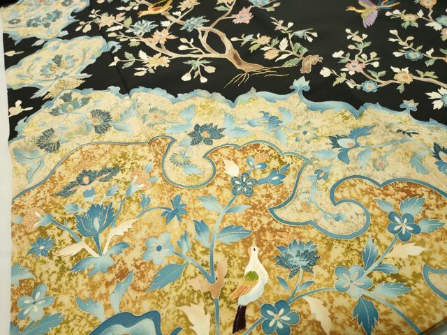 平和屋着物●セミアンティーク　黒留袖　駒刺繍　鳳凰更紗花唐草文　金糸　正絹　逸品　CABC8219hgh