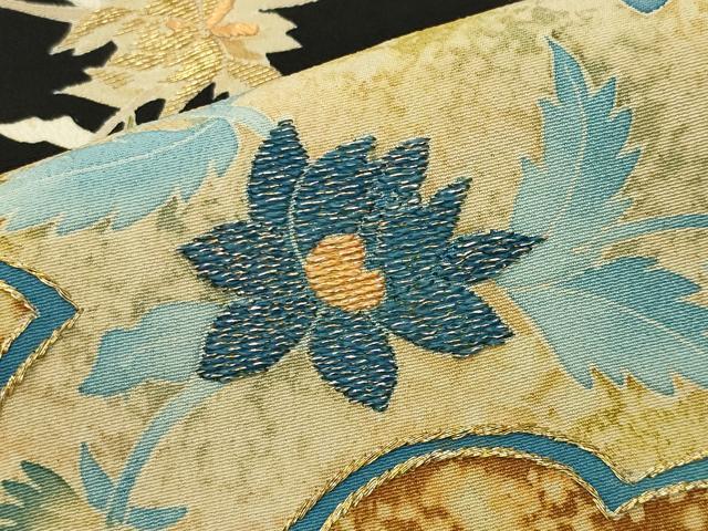 平和屋着物●セミアンティーク　黒留袖　駒刺繍　鳳凰更紗花唐草文　金糸　正絹　逸品　CABC8219hgh