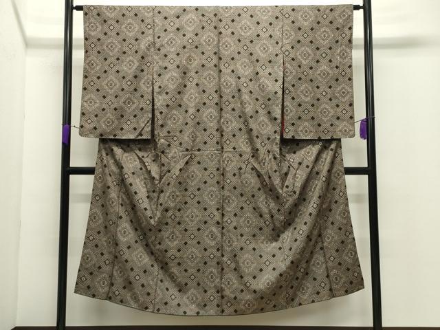 平和屋着物●本場大島紬 龍郷絣 菱吉祥文 正絹 逸品 CABC8223gh