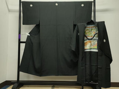 平和屋着物●男性　黒紋付　羽織セット　羽裏：龍　虎　正絹　逸品　未使用　CABC8301gh