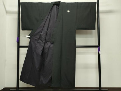 平和屋着物●男性　黒紋付　羽織セット　羽裏：地紙人物風景文　正絹　逸品　CABC8302gh