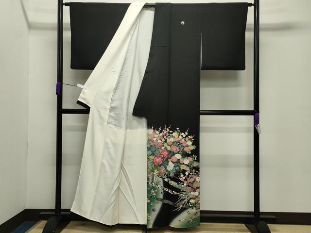 平和屋着物●豪華黒留袖　友禅　作家物　宝尽くし花車文　暈し染め　正絹　逸品　CABC8351gh
