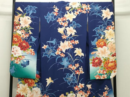 平和屋着物●豪華振袖　草花文　暈し染め　金彩　正絹　逸品　CABC8372gh