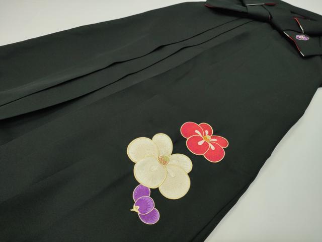 平和屋着物●女性　行灯袴　総刺繍　椿　黒地　金糸　洗える着物　CABC8400gh