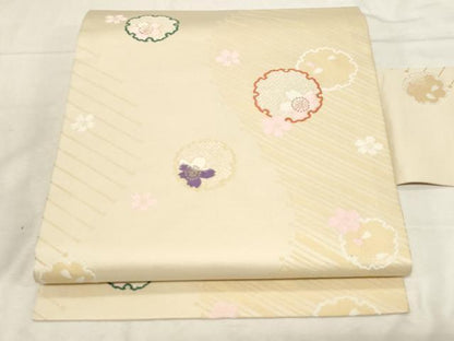 平和屋着物●九寸名古屋帯 唐織 雪輪舞桜文 金糸 正絹 逸品 未使用 CABC8457dy