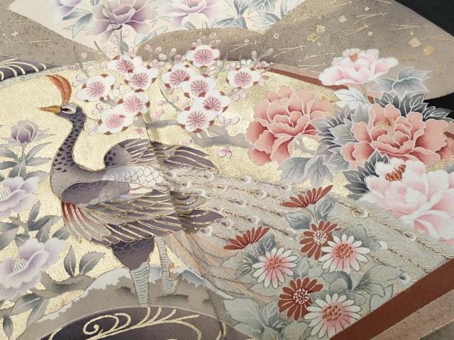 平和屋着物■豪華黒留袖 駒刺繍 地紙孔雀花文 金彩 正絹 逸品 CABC8928fb