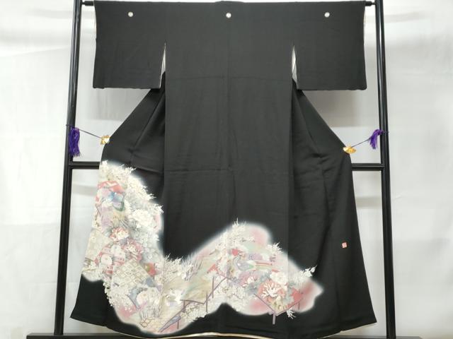 平和屋着物■日本工芸会正会員 福島てる子 黒留袖 刺繍 孔雀花文 暈し染め 金銀彩 正絹 逸品 CABC9068fb
