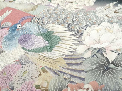平和屋着物■日本工芸会正会員 福島てる子 黒留袖 刺繍 孔雀花文 暈し染め 金銀彩 正絹 逸品 CABC9068fb