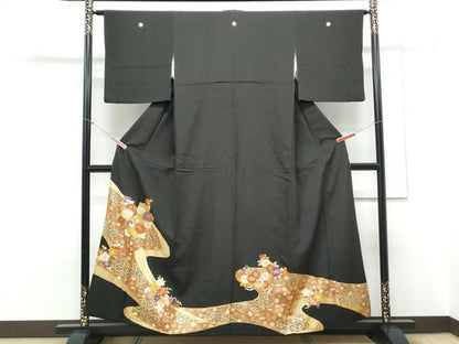 平和屋着物▼豪華黒留袖　駒刺繍　道長花文　金彩　正絹　逸品　CABC9333th