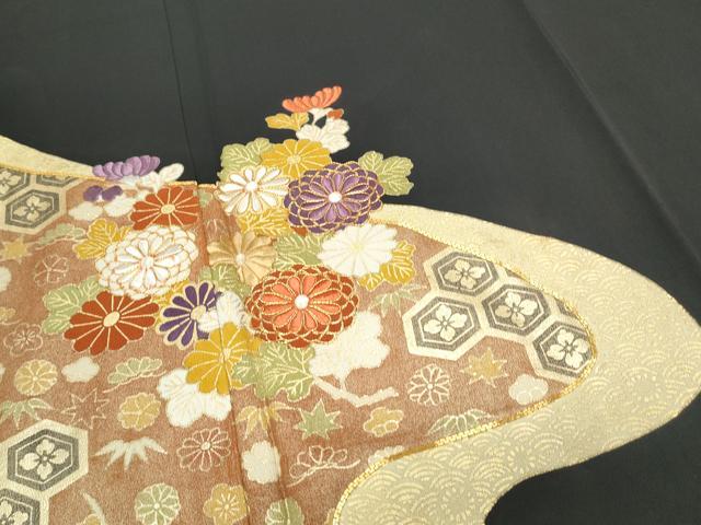 平和屋着物▼豪華黒留袖　駒刺繍　道長花文　金彩　正絹　逸品　CABC9333th