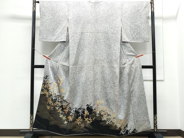 平和屋着物●訪問着　刺繍　草花文　草花シルエット　たたき染め　黒地　金彩　正絹　逸品　CABC9474th