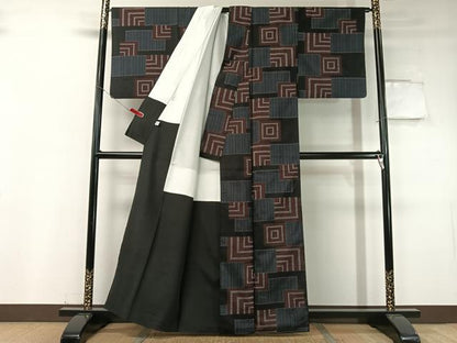 平和屋着物●本場大島紬　7マルキ　幾何学文様　正絹　逸品　CABC9670vp